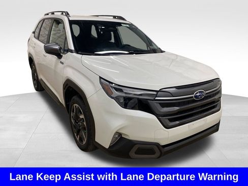 Certified 2025 Subaru Forester Limited AWD/4WD image 7