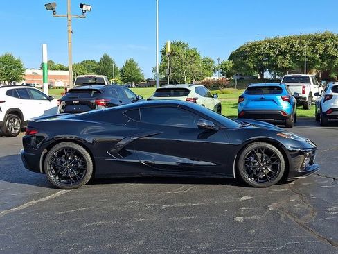 Used 2024 Chevrolet Corvette Stingray Coupe w/ 1LT RWD image 7
