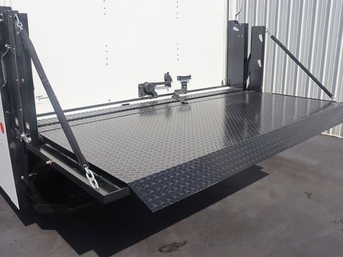 Used 2024 Ford E-350 and Econoline 350 Super Duty w/ Driver's Safety Package image 27