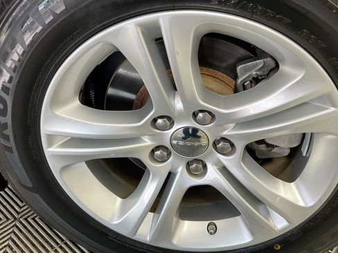 Used 2022 Dodge Charger SXT RWD image 14