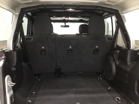 Used 2023 Jeep Wrangler Unlimited Sport w/ Uconnect 4C Nav & Sound Group AWD/4WD image 16