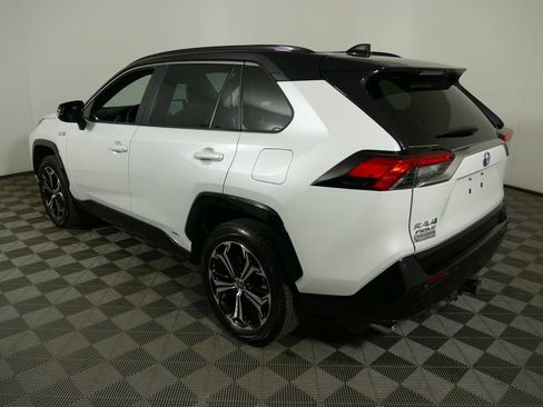 Used 2024 Toyota RAV4 XSE w/ Premium Package AWD/4WD image 5