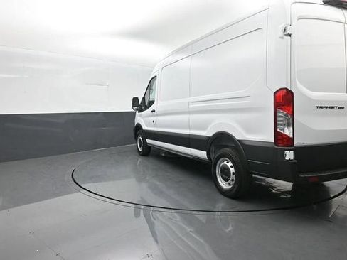 New 2026 Ford Transit 250 148 Medium Roof RWD image 5