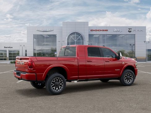 New 2026 RAM 2500 Limited AWD/4WD image 4