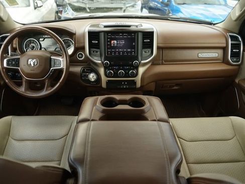 Used 2020 RAM 1500 Laramie w/ Off Road Group AWD/4WD image 20