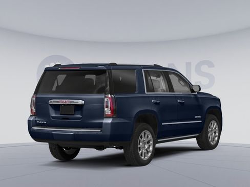 Used 2019 GMC Yukon Denali w/ Denali Ultimate Package AWD/4WD image 2