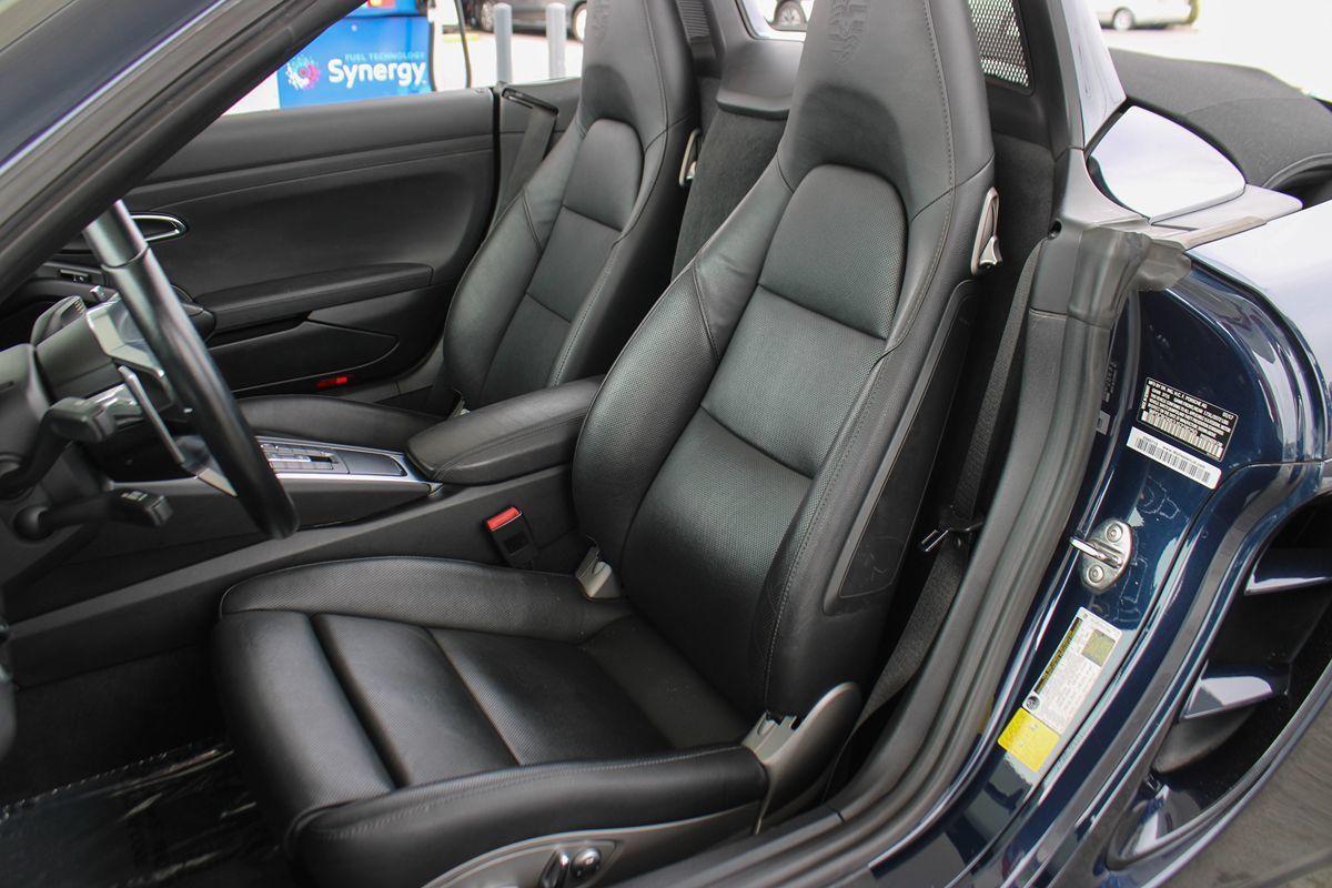 Used 2018 Porsche 718 Boxster S RWD image 18