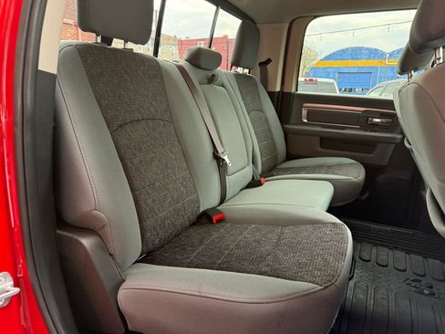 Used 2018 RAM 2500 Big Horn w/ Harvest Edition AWD/4WD image 20