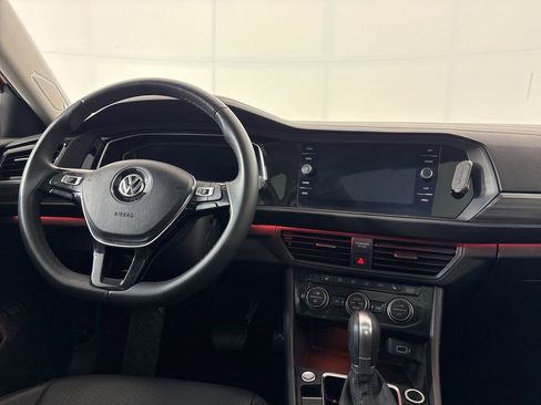 Used 2019 Volkswagen Jetta SEL FWD image 23