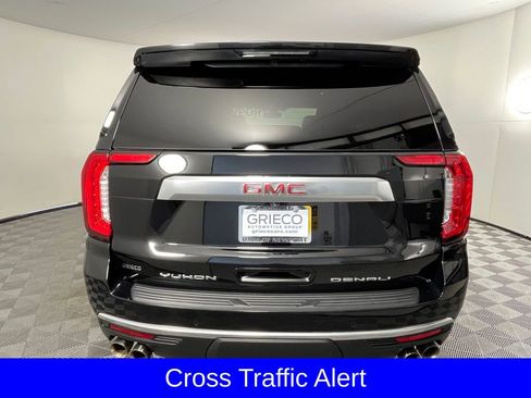 Used 2022 GMC Yukon Denali w/ Max Trailering Package image 9