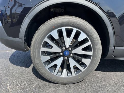 Used 2020 Ford Escape SEL image 21