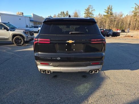 New 2026 Chevrolet Traverse LT w/ LPO, Floor Liner Package image 4