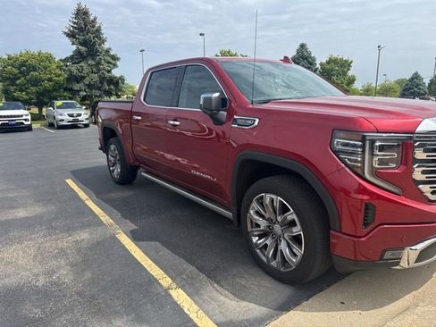 Used 2023 GMC Sierra 1500 Denali w/ Denali Reserve Package AWD/4WD image 1