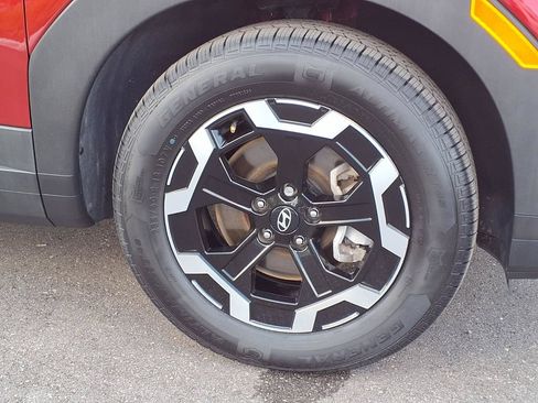 Used 2024 Hyundai Santa Fe SEL FWD image 11