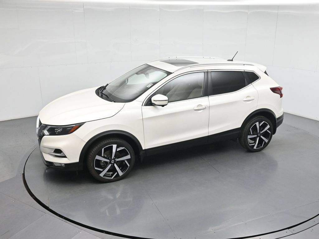 Used 2020 Nissan Rogue Sport SL w/ Premium Package FWD image 46