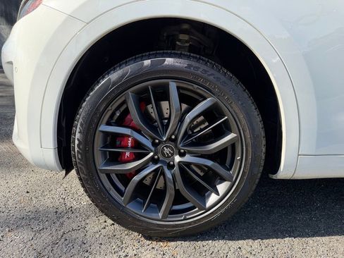 Used 2022 Maserati Levante Modena AWD/4WD image 8