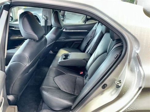 Used 2023 Toyota Camry SE image 22