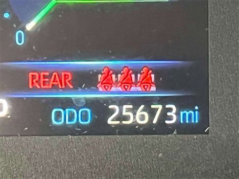 Certified 2023 Toyota Corolla LE image 28