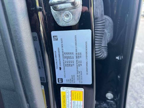 Used 2021 Chevrolet Tahoe RST AWD/4WD image 13