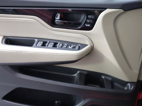 Used 2023 Honda Odyssey Touring image 22