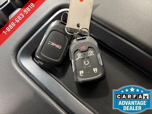 Certified 2019 GMC Yukon SLT w/ Premium Edition AWD/4WD image 27