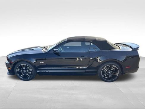 Used 2014 Ford Mustang GT w/ Electronics Package RWD image 4