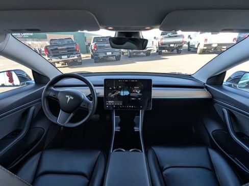 Used 2020 Tesla Model 3 Long Range image 36