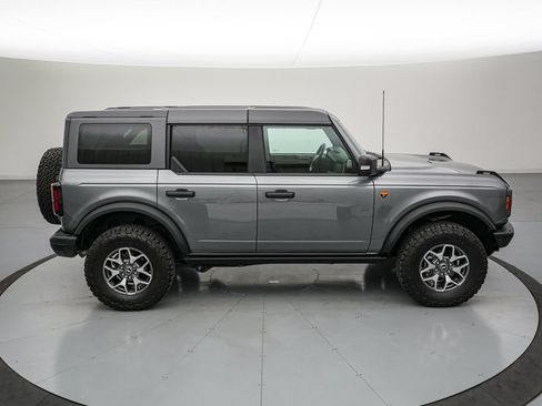 Certified 2024 Ford Bronco Badlands AWD/4WD image 3