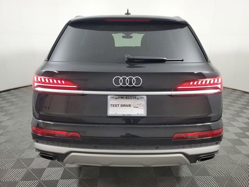Used 2025 Audi Q7 2.0T Premium w/ Convenience Package AWD/4WD image 5