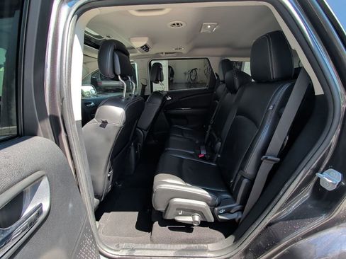 Used 2015 Dodge Journey Crossroad w/ Flexible Seating Group AWD/4WD image 12