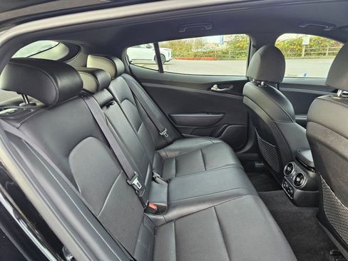 Used 2022 Kia Stinger GT-Line image 15