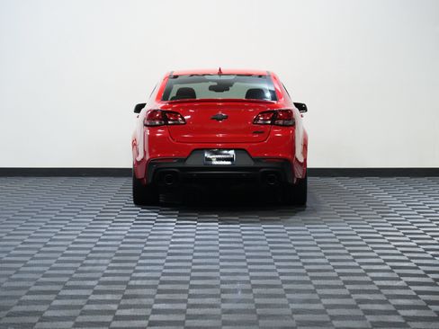 Used 2014 Chevrolet SS RWD image 7