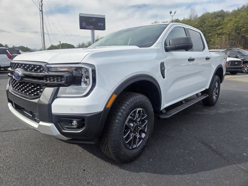 New 2025 Ford Ranger XLT w/ Equipment Group 301A High AWD/4WD image 2