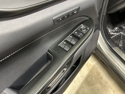 Used 2022 Lexus NX 350h AWD image 15