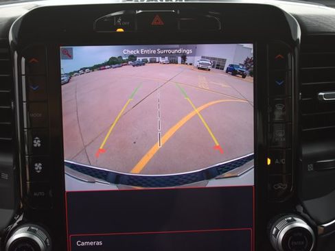 Used 2025 RAM 1500 Laramie AWD/4WD image 25