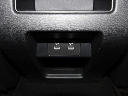 Used 2025 Mitsubishi Outlander SE AWD/4WD image 27