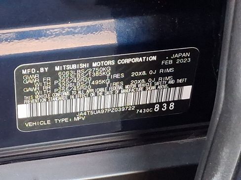 Used 2023 Mitsubishi Outlander SE image 27