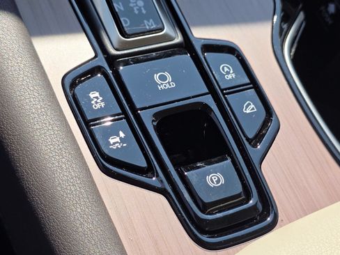 Used 2024 Lexus RX 350 AWD w/ Convenience Package image 9