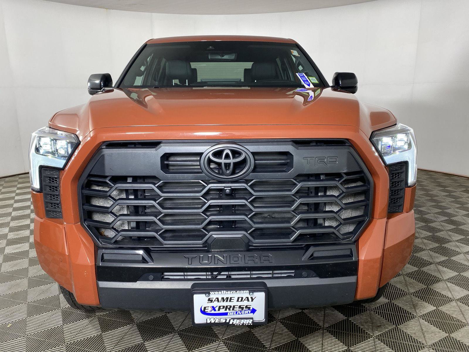 Used 2025 Toyota Tundra Limited w/ TRD Off-Road Package AWD/4WD image 2