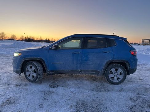 Used 2022 Jeep Compass Latitude w/ Sun and Sound Group image 7