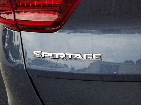 Used 2020 Kia Sportage S w/ S Premium Package AWD/4WD image 24