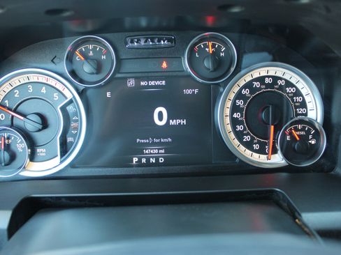 Used 2017 RAM 2500 Big Horn image 25