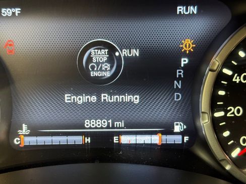 Used 2016 Jeep Renegade Trailhawk image 29