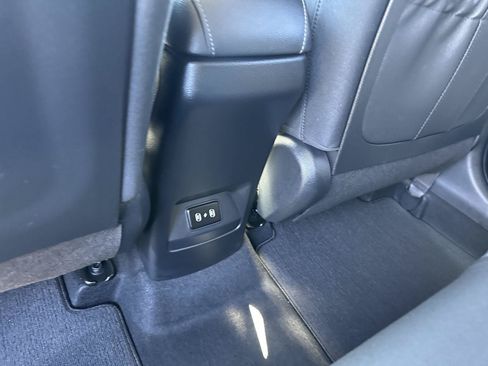 Used 2025 Kia Soul EX FWD image 15
