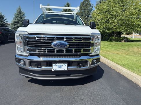 New 2025 Ford F350 XL w/ XL Chrome Package image 2