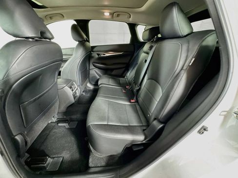 Certified 2023 INFINITI QX50 Luxe FWD image 33