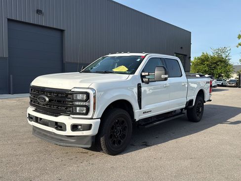 Used 2024 Ford F250 Lariat w/ Lariat Ultimate Package AWD/4WD image 7