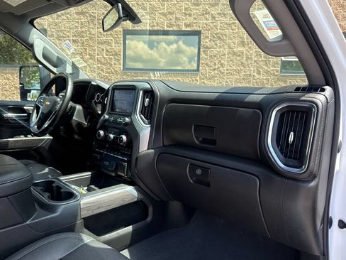 Used 2023 Chevrolet Silverado 2500 LTZ w/ LTZ Convenience Package AWD/4WD image 30
