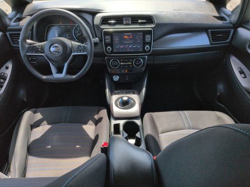 Used 2020 Nissan Leaf S FWD image 14