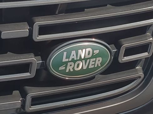 Certified 2026 Land Rover Range Rover Velar Dynamic SE AWD/4WD image 12